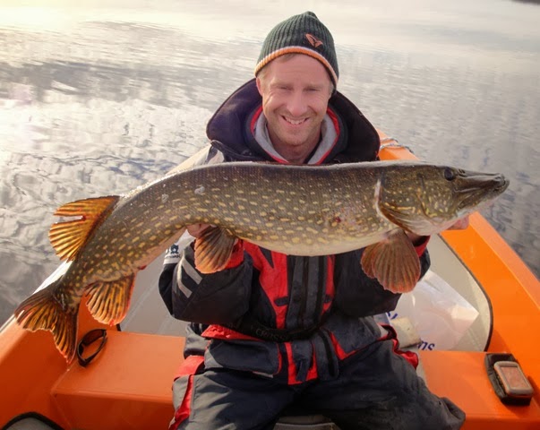 [7800gtrolling4.jpg]