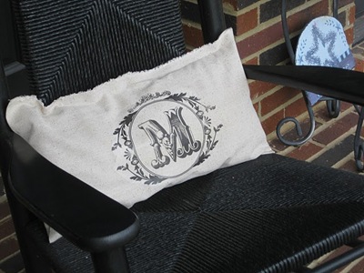[porchpillows0062.jpg]