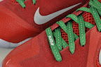 Throwback Thursday: Look Back at LBJs 2011 Christmas Shoes nike lebron 9 gr christmas 2 02 Throwback Thursday: Look Back at LBJs 2011 Christmas Shoes