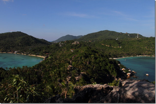 View from the John Suwan view point of Koh Tao