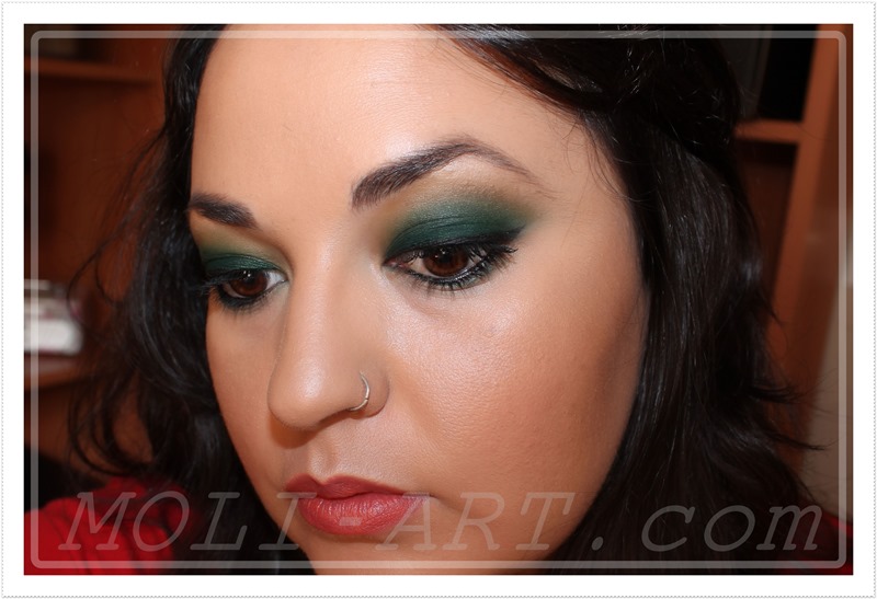 maquillaje-en-tonos-verdes