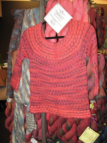 [20111203ARFiberArtsEx312.jpg]