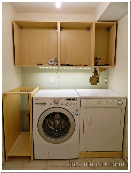 [Laundry_powder_room_makeover1_051a_thumb%255B6%255D%255B4%255D.jpg]
