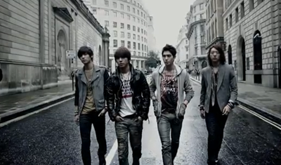 CNBLUE in I'm Sorry music video