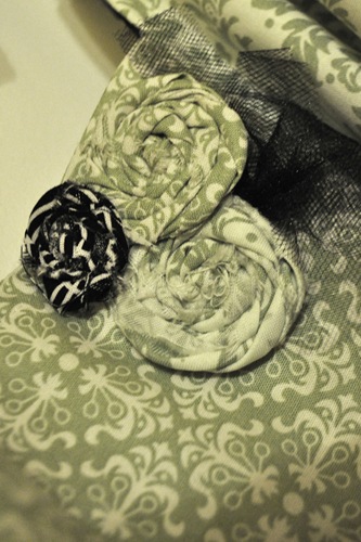 [APRONS3%255B4%255D.jpg]