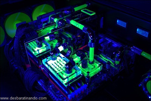 super computador imbutido mesa i7 desbaratinando water cooled Compudesk (6) super computador imbutido mesa i7 desbaratinando water cooled Compudesk (6)