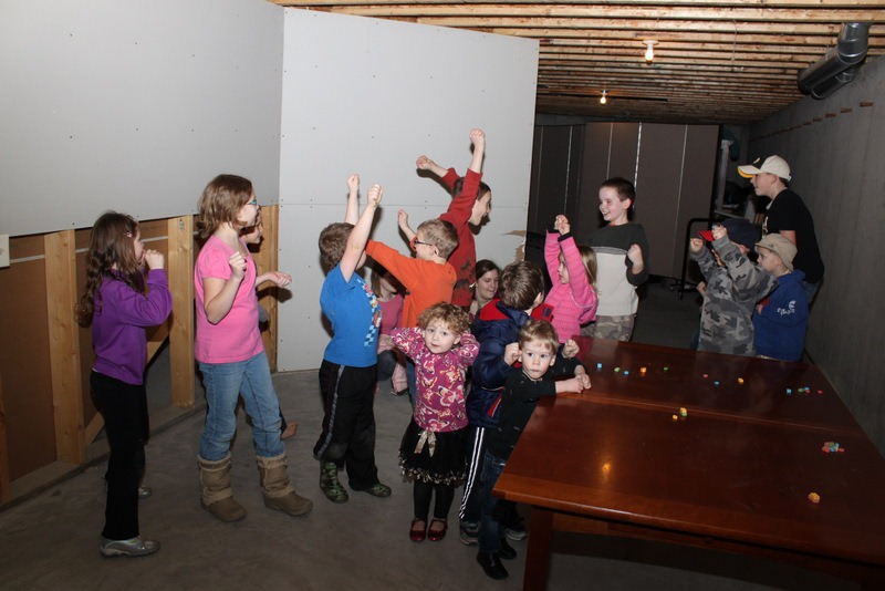 [stan%2527s%2520bday%2520party%2520004%255B3%255D.jpg]