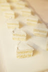 Min layered cakes