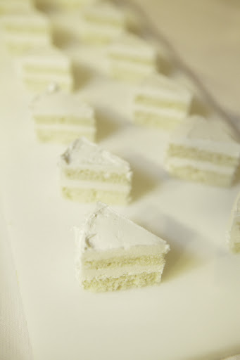 Min layered cakes