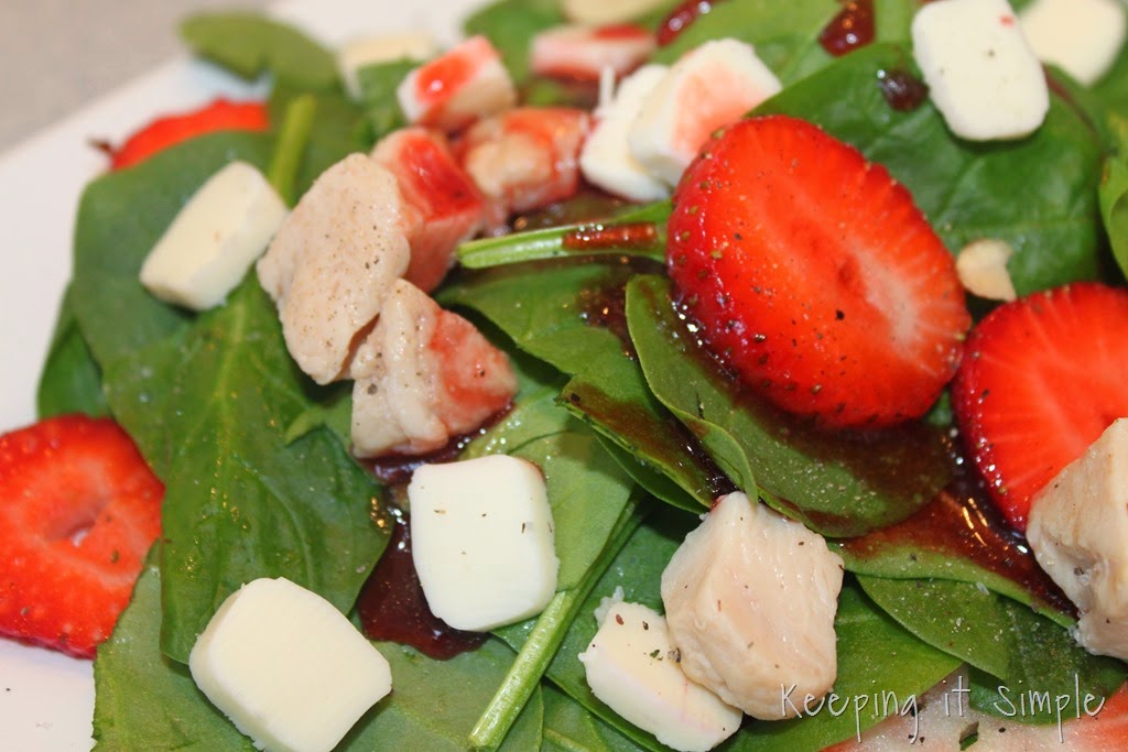 [strawberry-spinach-salad-38.jpg]