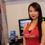 manila auto salon 2011 - girls (28).JPG