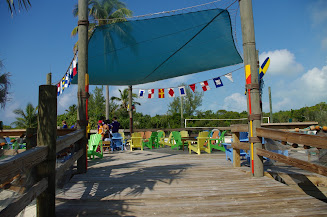 Teen hideout deck