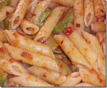 Pasta con sugo di zucchine 