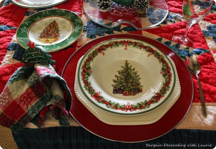 Christmas Tablescape-Bargain Decorating with Laurie