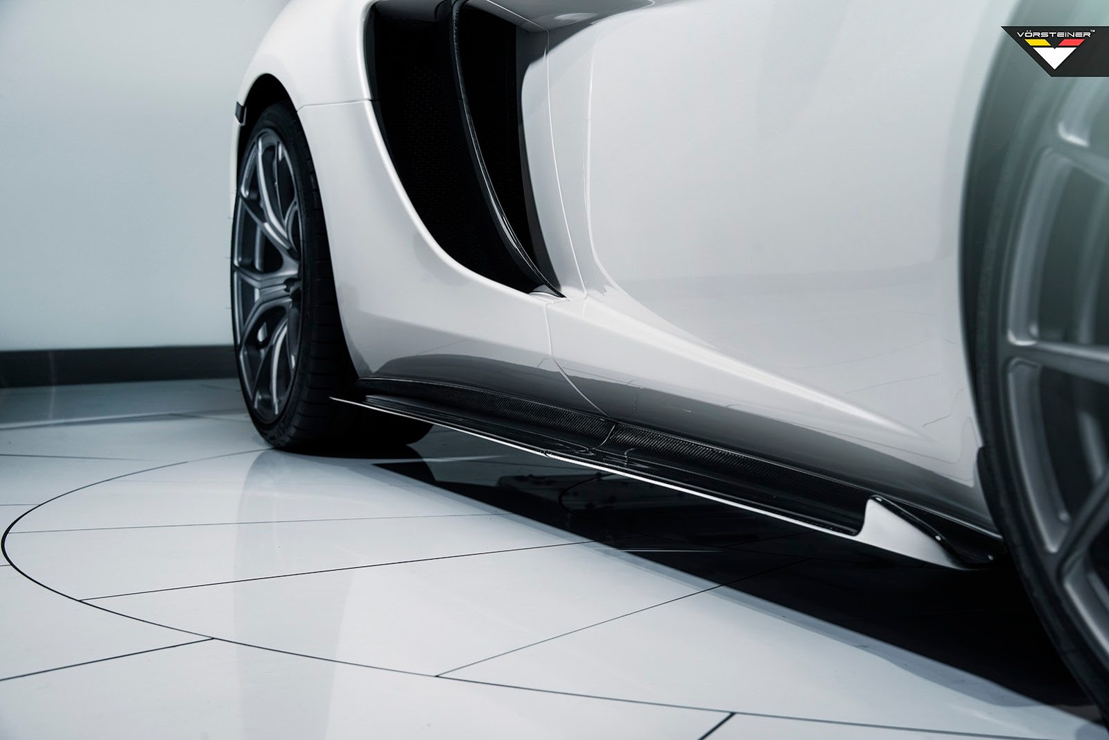 [Vorsteiner-McLaren-MP4-12C-VX-14%255B2%255D.jpg]