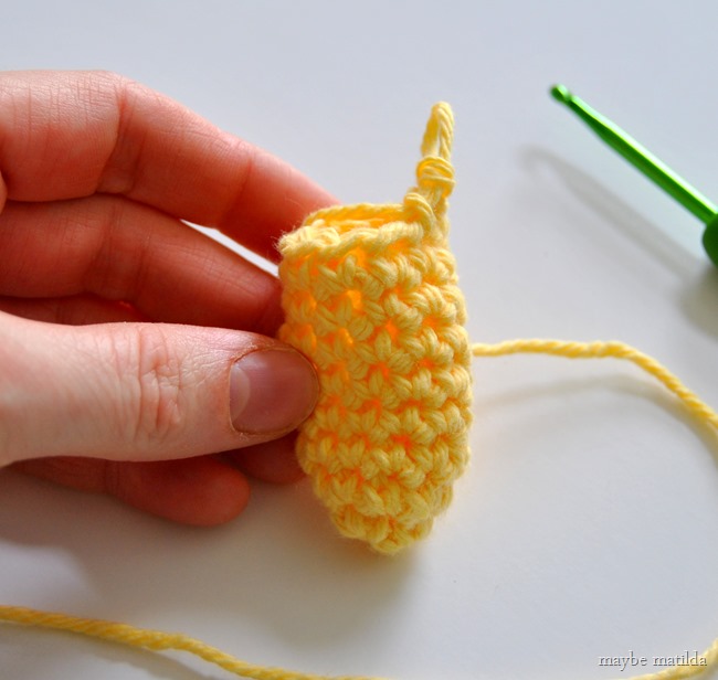Crochet Bunny Teething Ring (free pattern and step-by-step photo tutorial!)