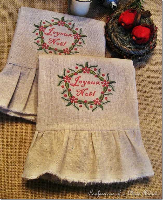 Confessions of a Plate Addict's Vintage Christmas Tea Towels 021
