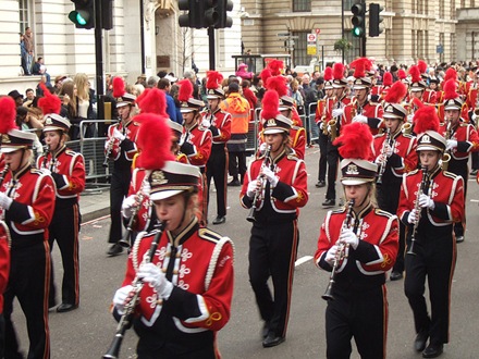 Enjoy the New Year’s Day Parade 2012 around Hotels near Russell Square-DS