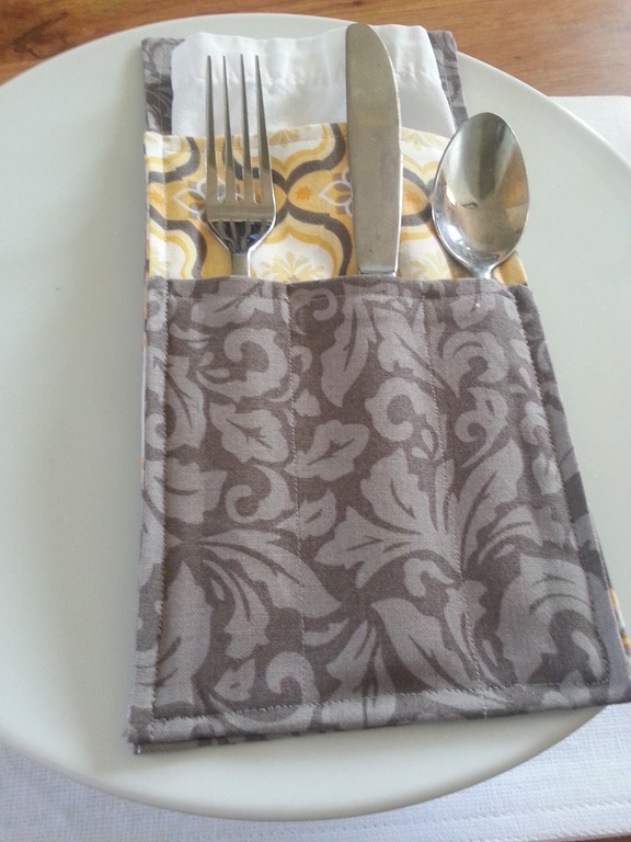 [DIY-Silverware-Holder-135.jpg]