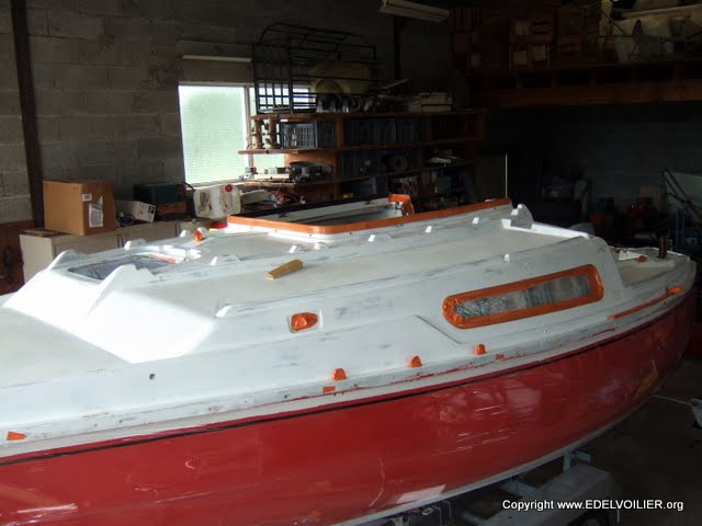 Tout est paré. Le pont à été entièrement passé à l'acetone pour dépoussièrer