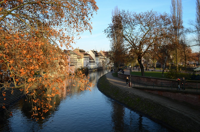 [France%2520outing4%255B3%255D.jpg]