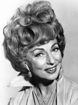 c0 Agnes Moorhead as Endora from Bewitched