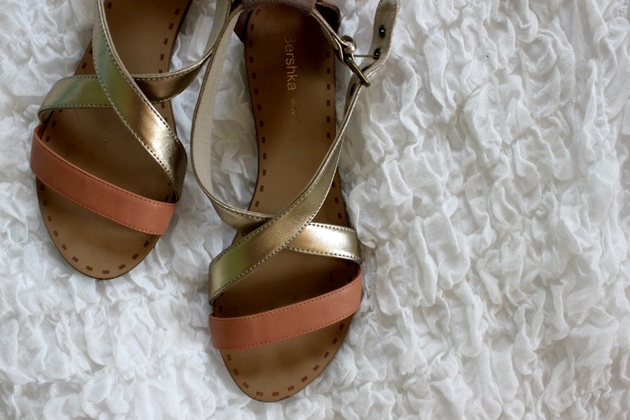 [sandals%255B2%255D.jpg]