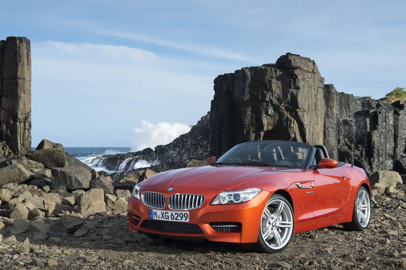 2014-BMW-Z4-Roadster-61[2].jpg