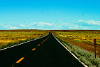 Veien er lang ... her er vi på vei innover mot Meteor Crater.