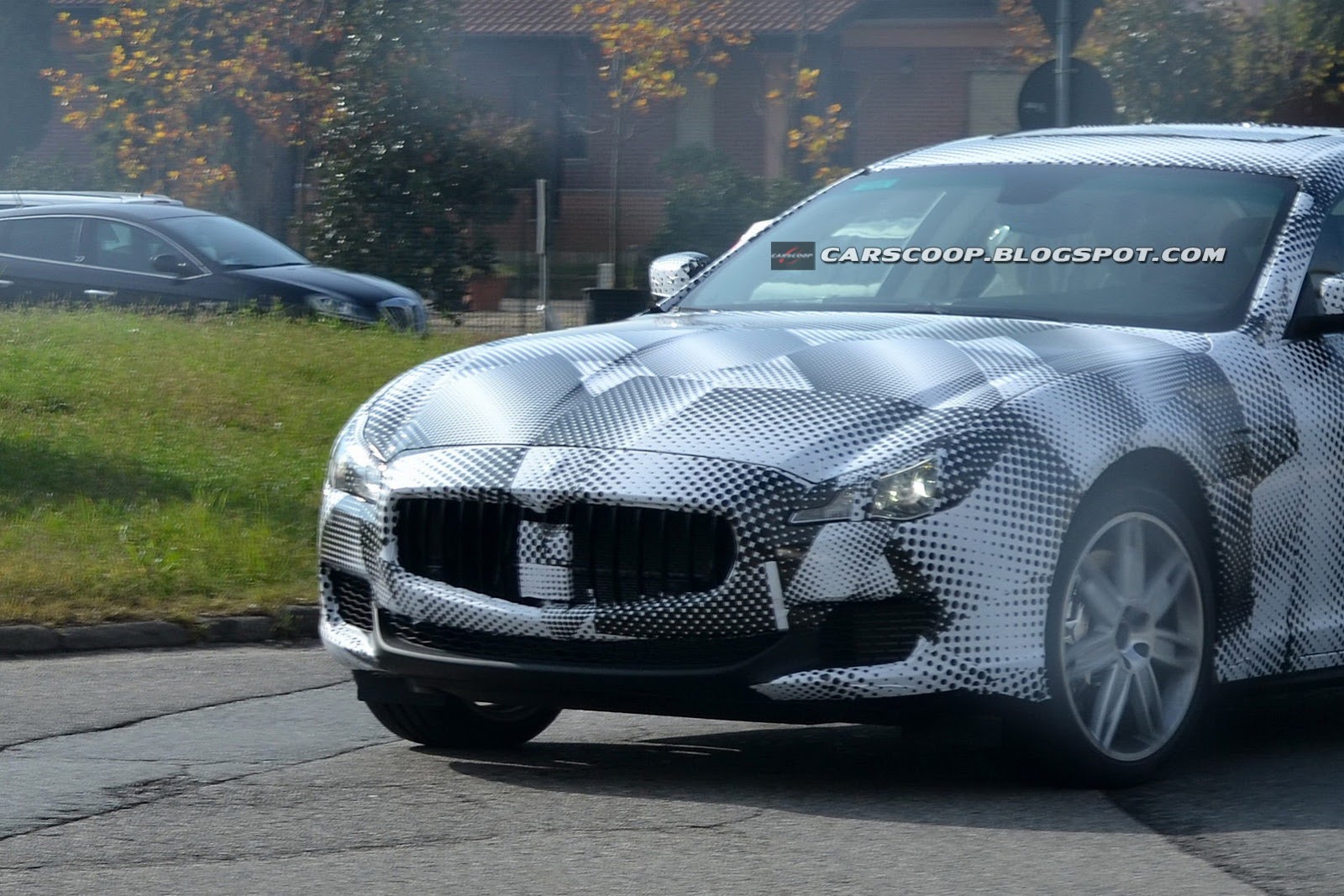 [2014-Maserati-Quattroporte-Saloon-5%255B3%255D.jpg]