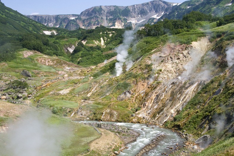 Výsledek obrázku pro Valley of Geysers, Kamchatka, Russia