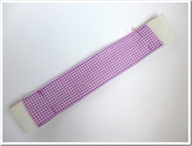 pin onto elastic pin onto elastic