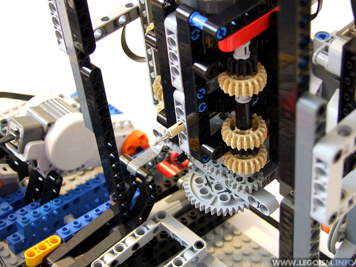 [Lego-NXT-Engraver-Drill%255B5%255D.jpg]
