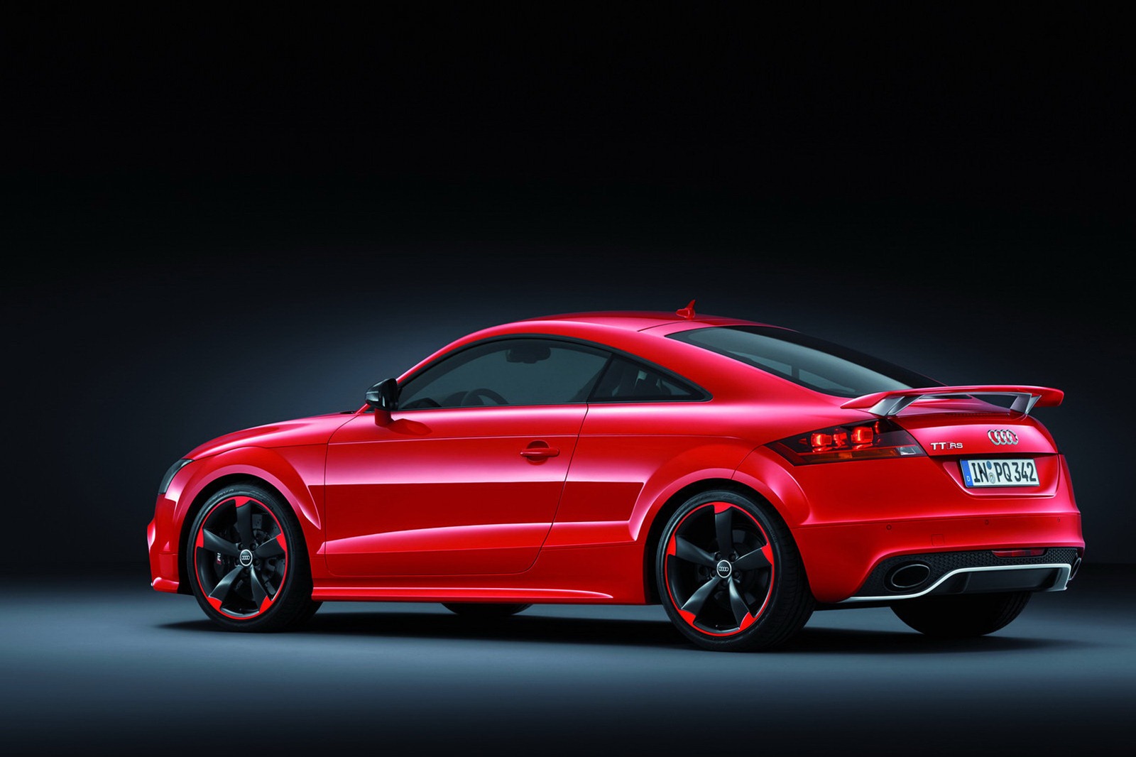 [2013-Audi-TT-RS-Plus-14%255B2%255D.jpg]