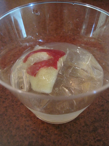 Sangria Flora - Lynnette's white wine sangria Sangria Flora - Lynnette's white wine sangria