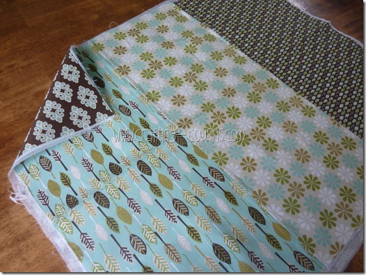 Crafty Cousins' Flouncy Bag Tutorial (12) Crafty Cousins' Flouncy Bag Tutorial (12)