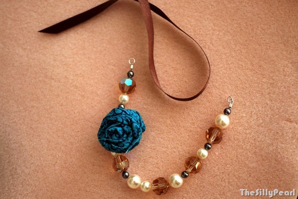 [RibbonNecklace9%255B3%255D.jpg]