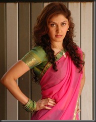 actress manjari in hot saree still