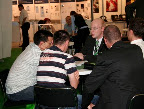 http://lh5.ggpht.com/-gt5x_j9bxIQ/TJncUoKlDQI/AAAAAAAACno/VrX9E7rRlJw/s576/unielektro-elektrogrosshandel-elektrofachgrosshandel-service-fachmesse-168.jpg 