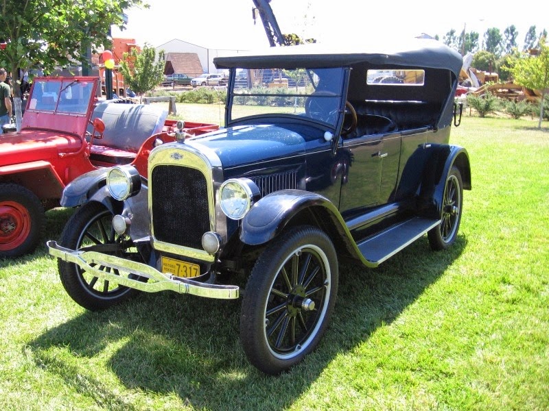 [IMG_2458-1923-1924-Chevrolet-Superio%255B1%255D.jpg]