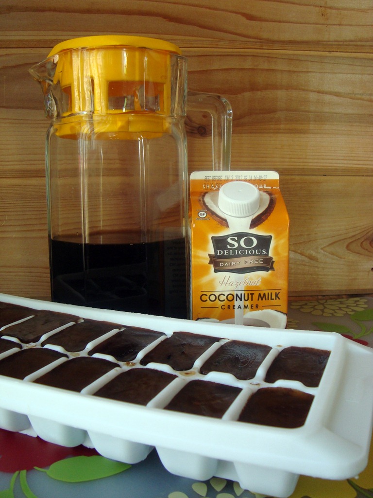 [coffee%2520pitcher%255B6%255D.jpg]