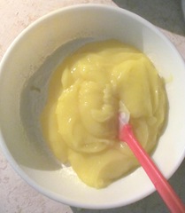2 ingredient lemon bars lemon filling and cake mix in bowl2