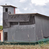 アナツバメのためのハウス Daro, Sarawak　/　A bird-farm house for swiftlets: Daro, Sarawak