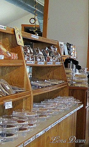 [Country_CrustBakery_Pies7.jpg]