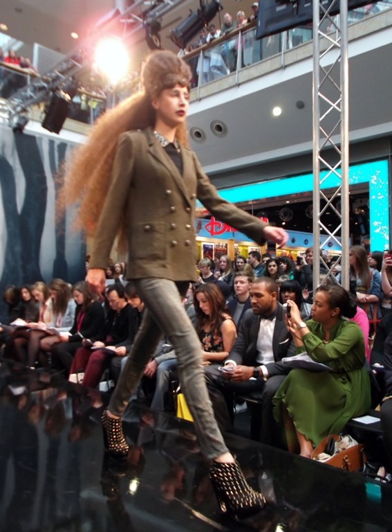 [Style%2520Birmingham%2520Live%252010%255B2%255D.jpg&description=Event: Style Birmingham Live')]