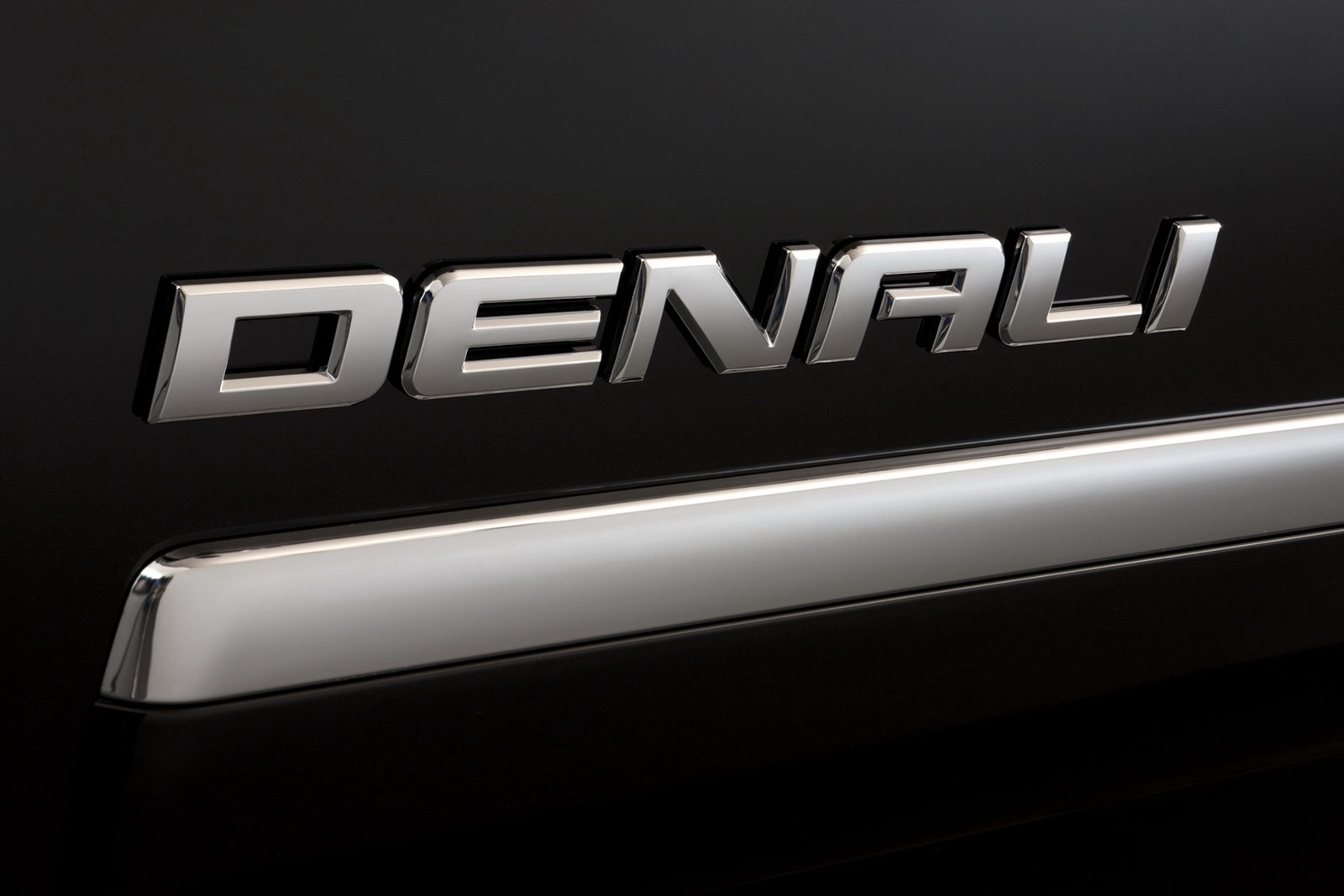 [2012_YukonXLDenali00369%255B2%255D.jpg]