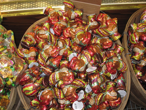 Some chocolate turkeys will be great for Thanksgiving treats.