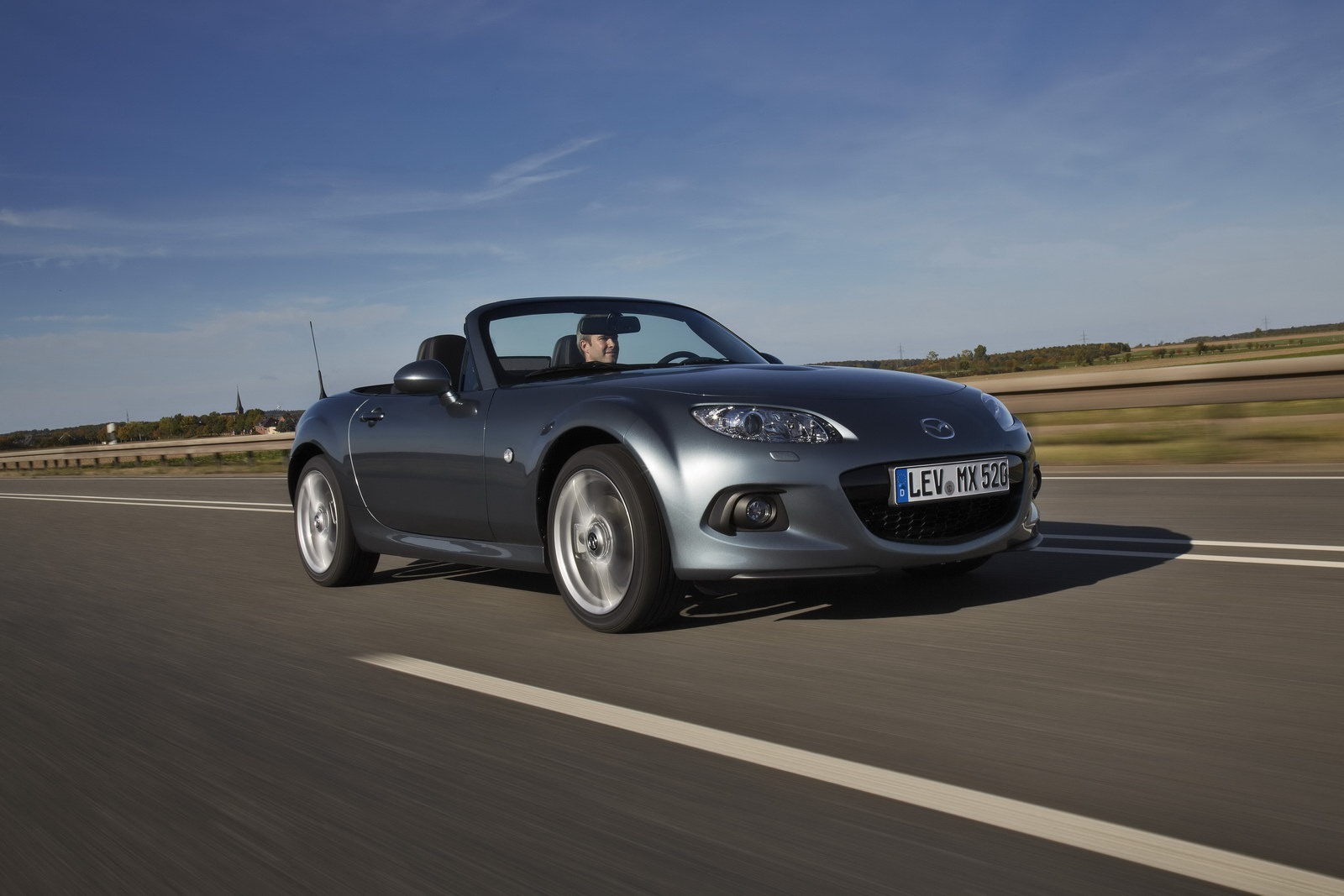 [Mazda-MX-5-Facelift-2012-3%255B2%255D.jpg]