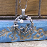 Wreath Pendant
