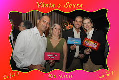 Fotos do evento Vânia e Souza - 18.11.11. Foto numero 31 da Social Click Fotografia Digital, do Rio de Janeiro, RJ, que faz fotos divertidas, fotos malucas, fotos com fantasias, fotos na hora, fotografia maluca, fotografia divertida com molduras personalizadas. fotos divertidas malucas foto maluca animadas animado rj rio de janeiro divertida fantasia animada fotografia noiva fotógrafa retrato social fotografias para casamento noivos